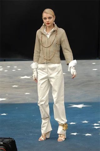 Look 50